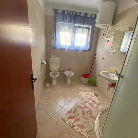 Apartment Zrinusic *